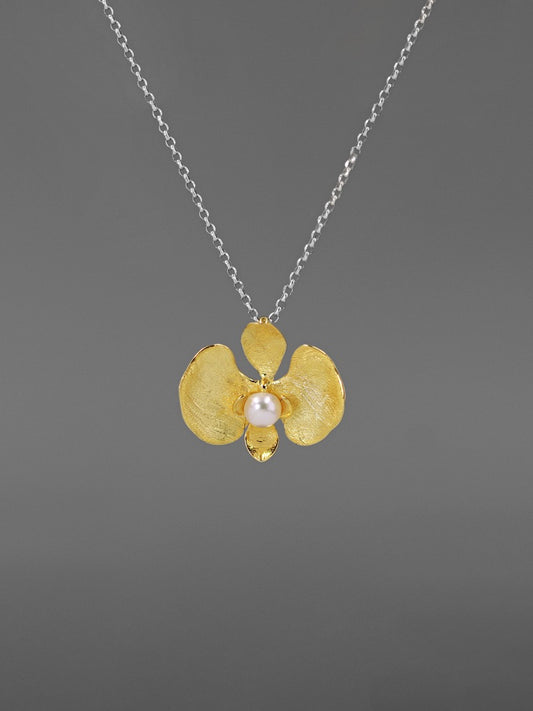 J51(gold chain)