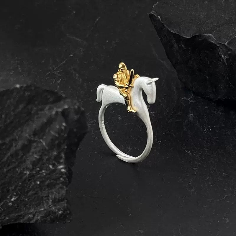P1(White Horse Knight Ring）—  Premium Line