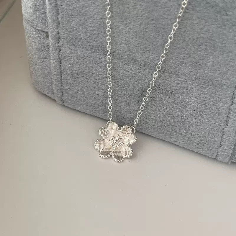 SE50(Necklace)