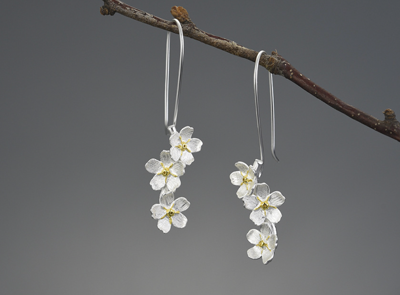 Golden Core Dancing Petals Drop Earrings, S925 Sterling silver, 18K Gold Plating