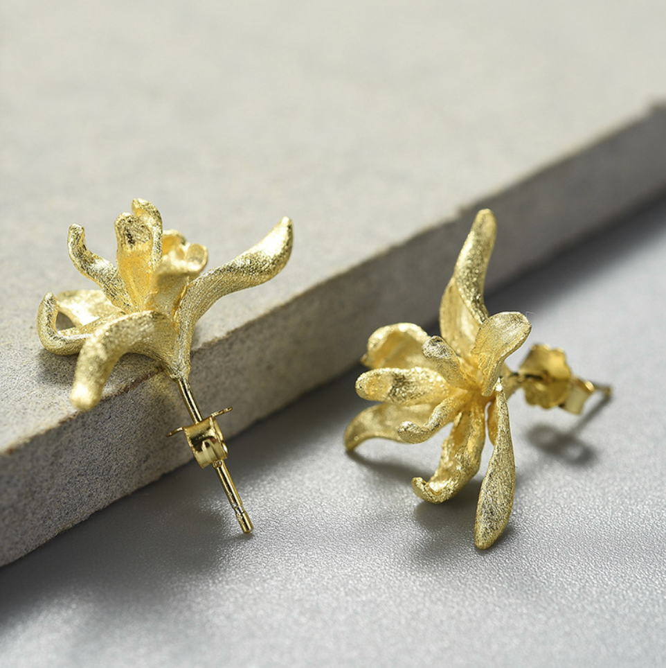 Golden Iris Bloom Sterling Silver 18k Gold Plated Stud Earrings